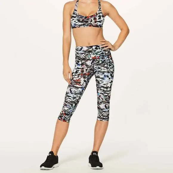 Lululemon | Wunder Under Culture Clash Hi-Rise 1/2 Tight 17" Cropped Leggings - Picture 1 of 9